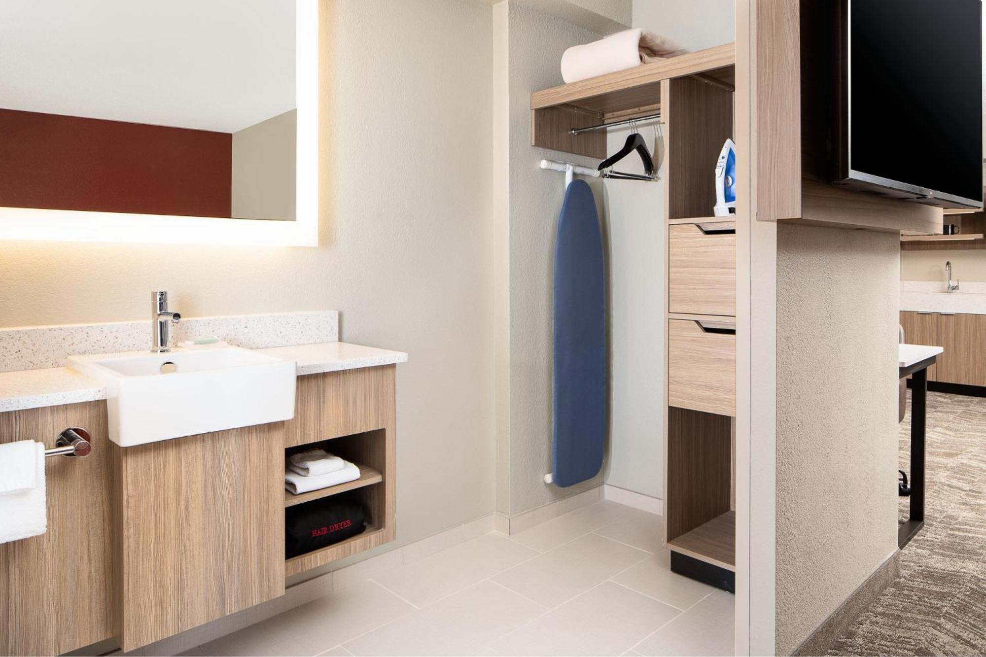 Springhill Suites By Marriott Dallas Downtown / West End Exteriér fotografie