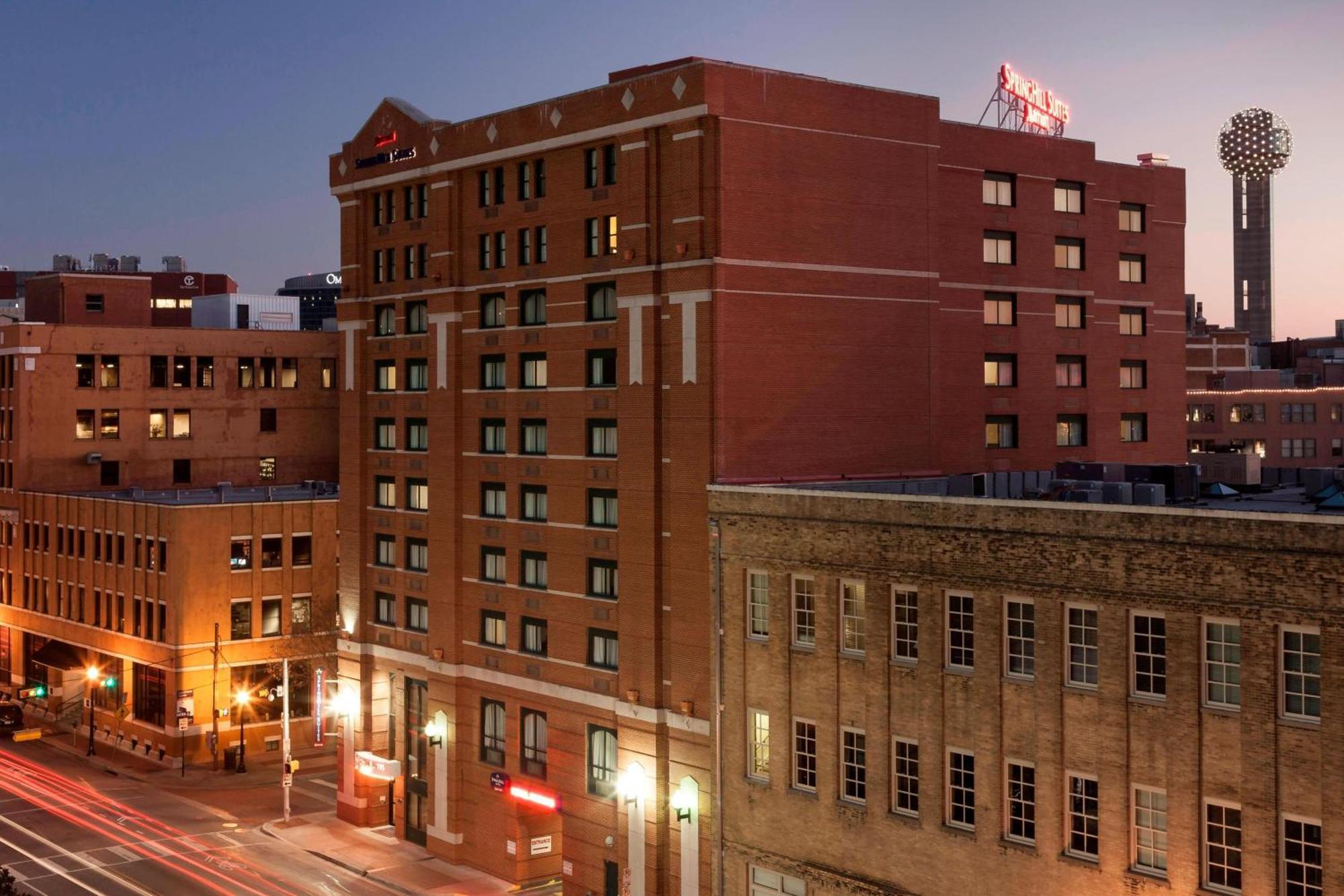 Springhill Suites By Marriott Dallas Downtown / West End Exteriér fotografie