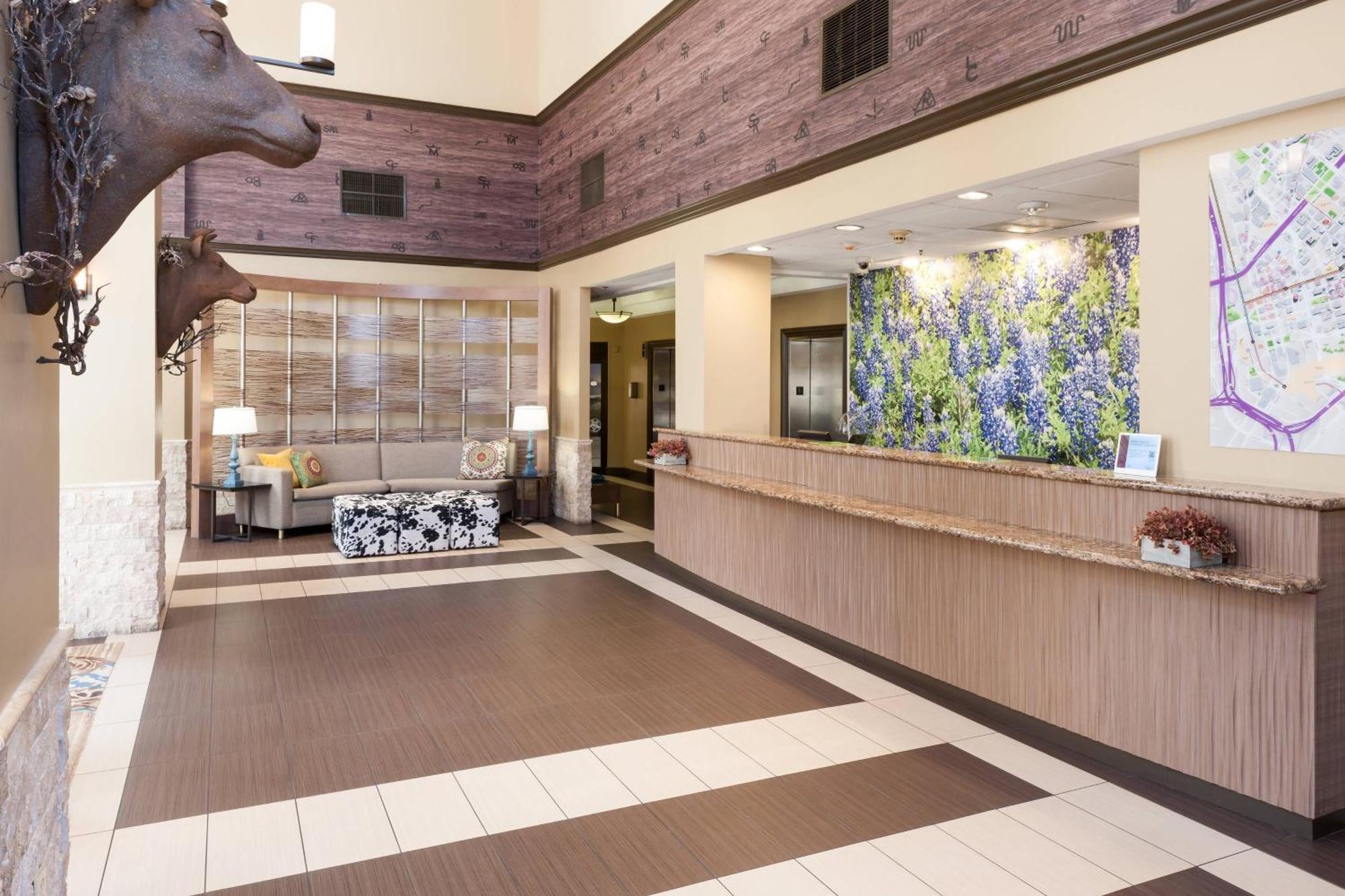 Springhill Suites By Marriott Dallas Downtown / West End Exteriér fotografie